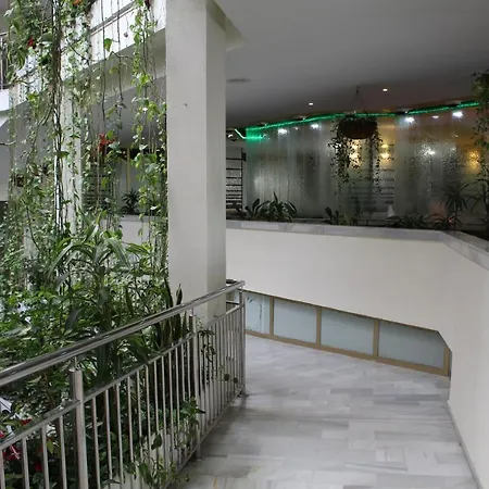 Benalbeach Complex ベナルマデナ