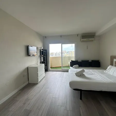 Benalbeach Complex ベナルマデナ